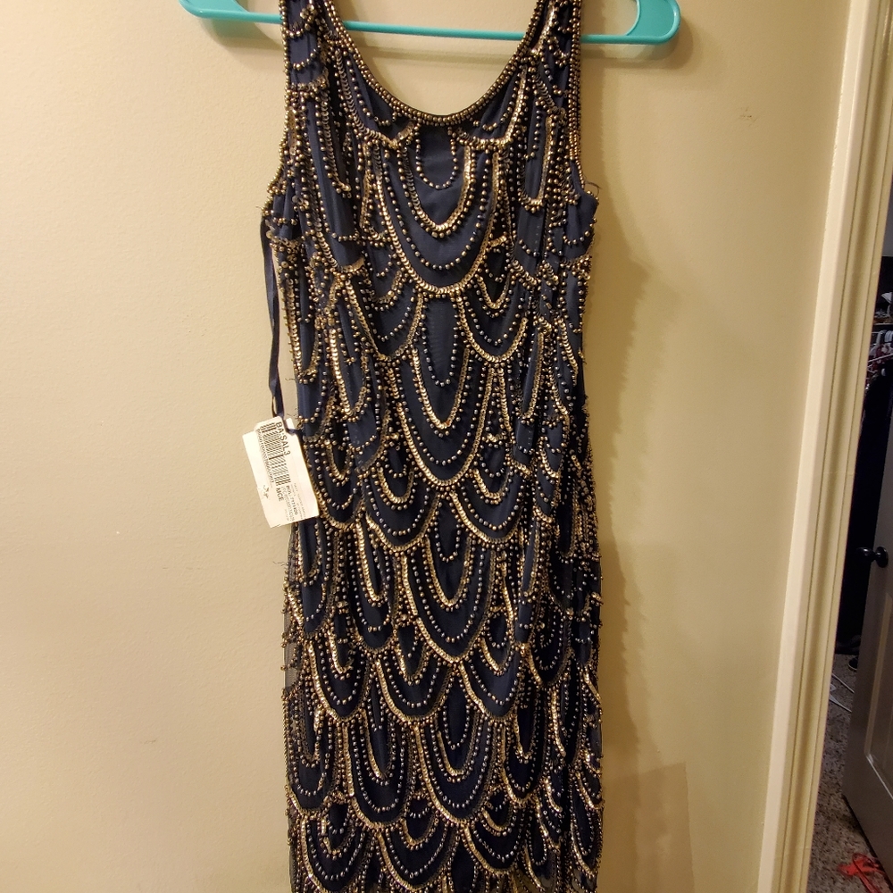 clothes - Picture 9 of 16
